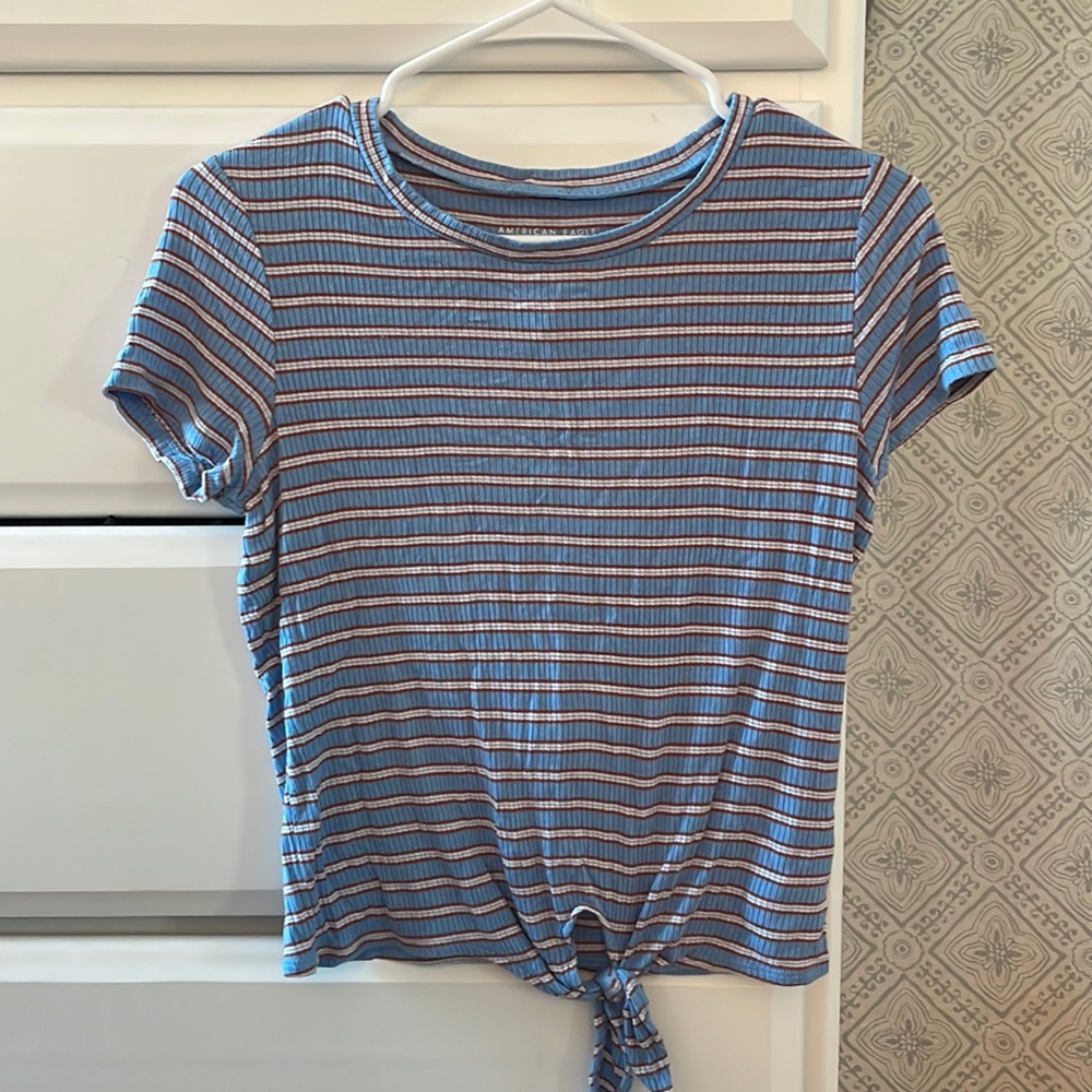 American Eagle top